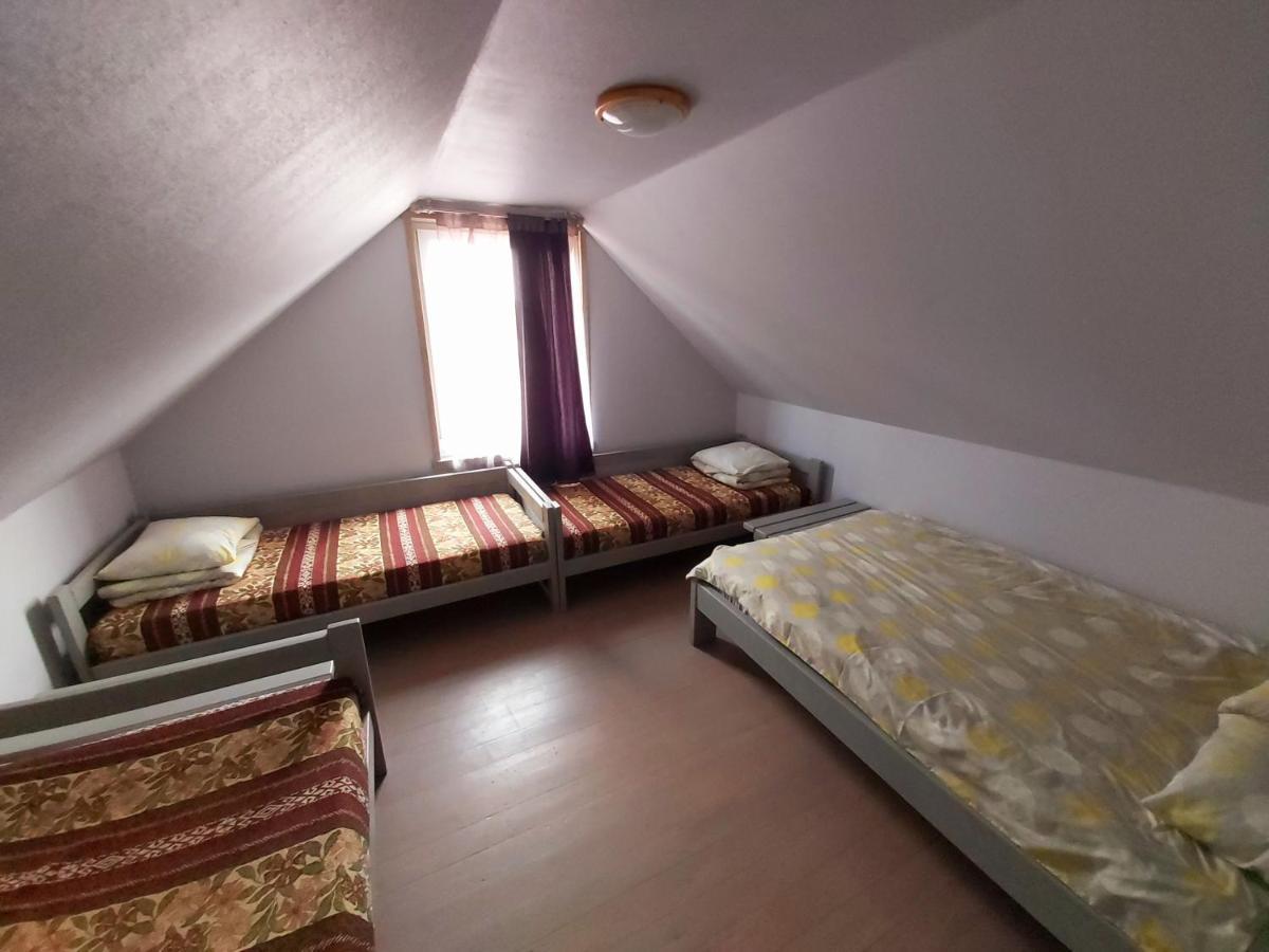 Guest House Podnieki Ventspils Ngoại thất bức ảnh